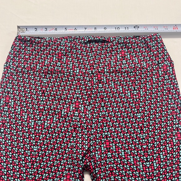 P13- NWOT LuLaRoe Red Blue Geo Print Leggings TC: Tall Curvy (12-18) Never Worn - Picture 5 of 10